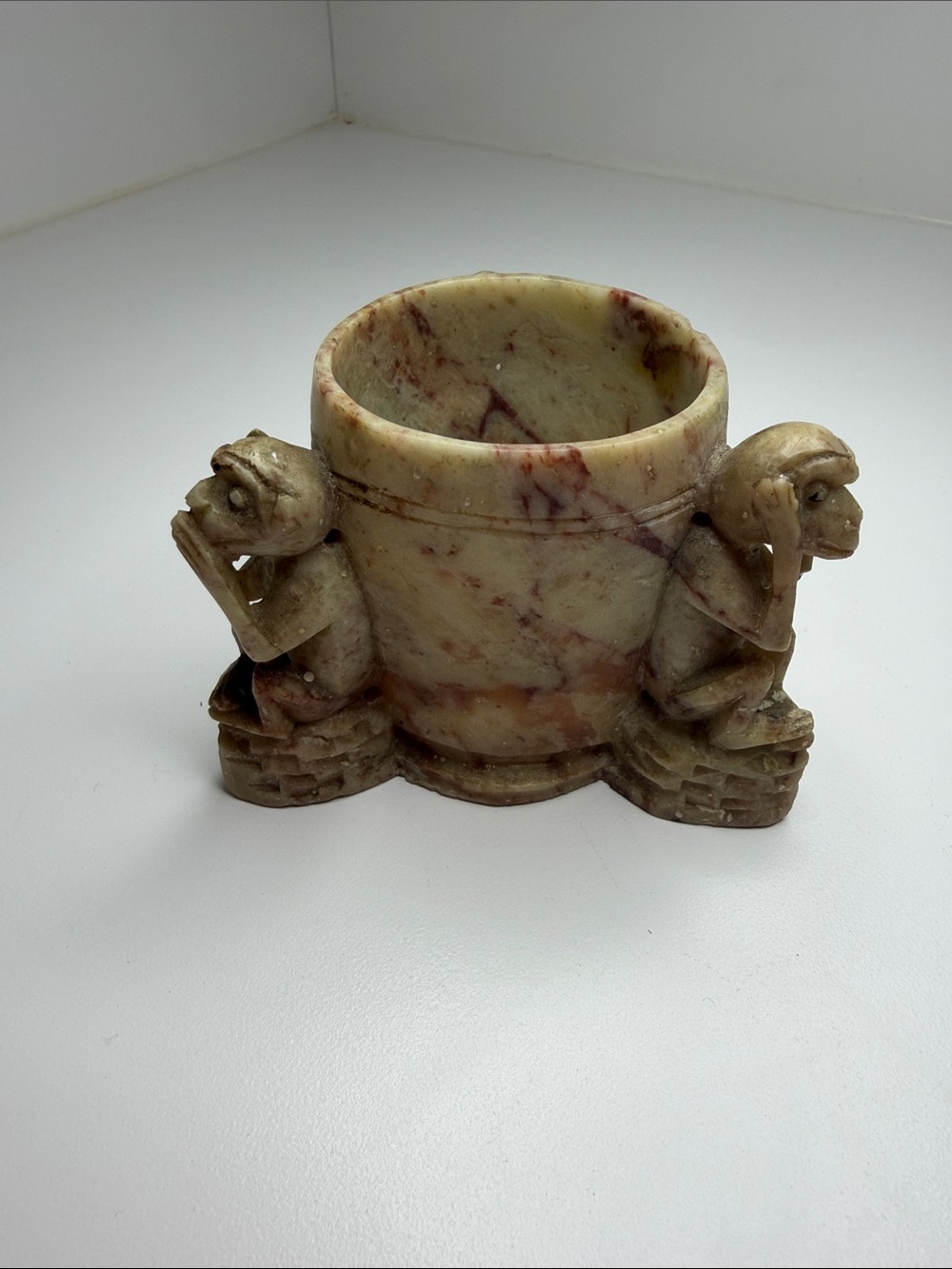 Stone Carved Decorative Vase with Figurines - Cream Marble Three Monkey🐒 Design